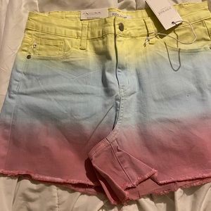 NWT Judy Blue Dip Dyed Pastel Shorts